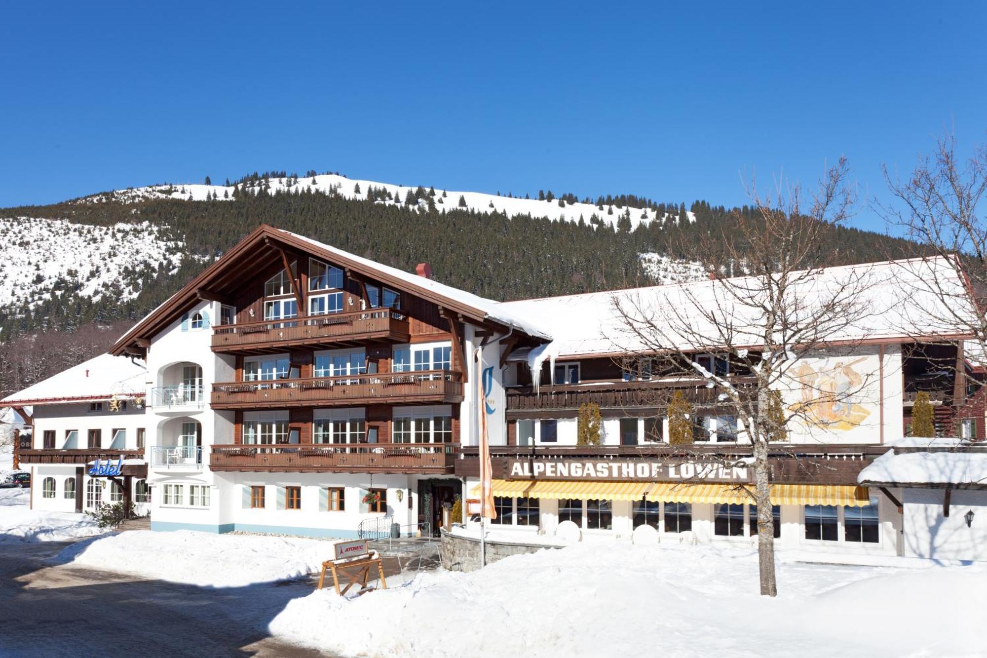 Hotel Alpengasthof Loewen Bad Hindelang Exterior photo